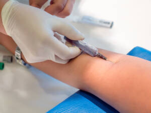 becoming a phlebotomist