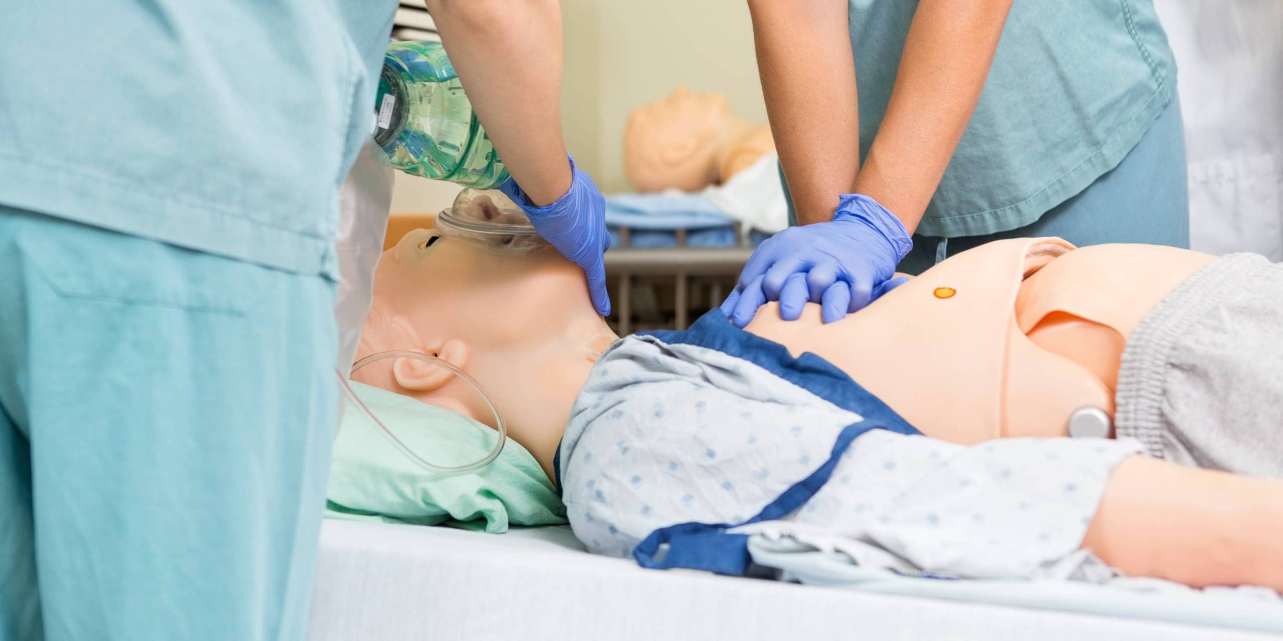 Birthing simulator helps nursing students get labor and delivery experience  During COVID